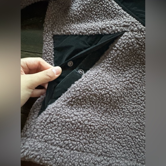 Columbia Fleece Zip Up - Picture 5 of 9